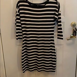 Fun, casual, comfortable dress for many occasions